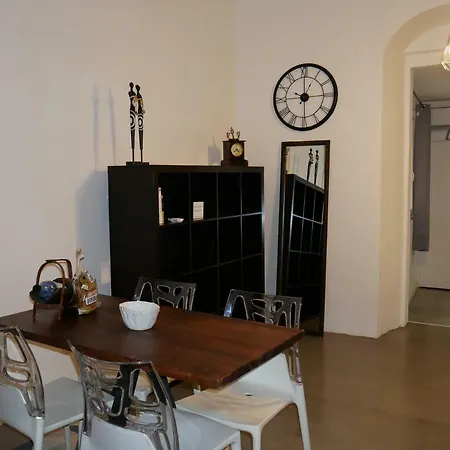 T2 Centre D'ajaccio - Rue Fesch * Ajaccio (Corsica)